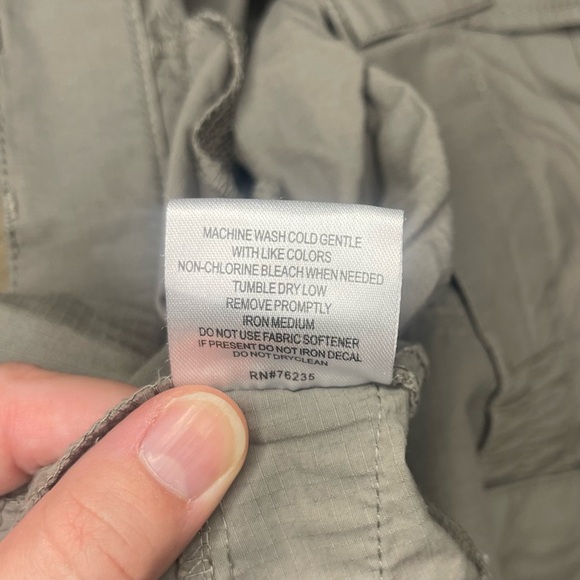 Lot of 2 Reel Legends Green Fishing Cargo Shorts - Picture 11 of 11